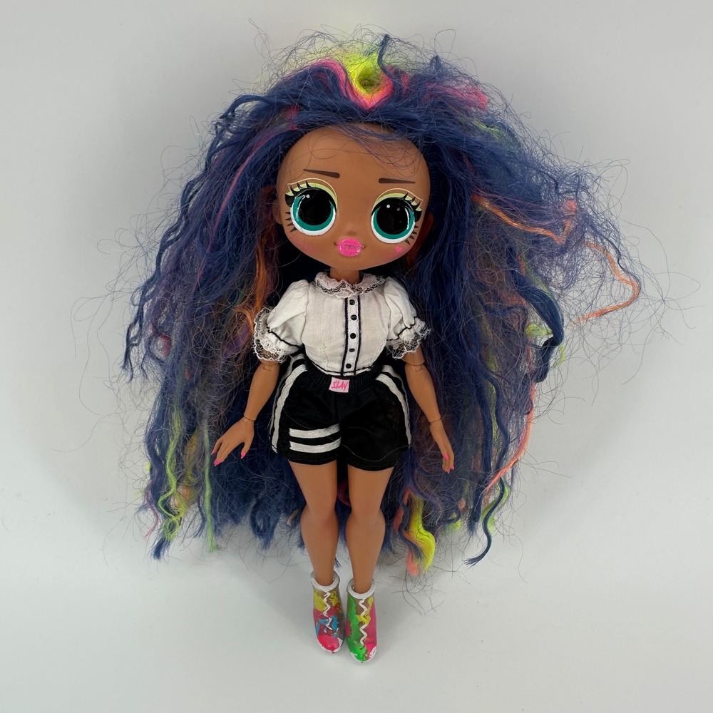 LOL OMG‎ Fierce Doll Slayed 24K Outfit Colorful Hair Articulated Toy